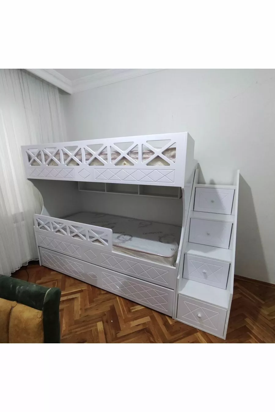 Lit superposé pour enfants modèle à motif blanc