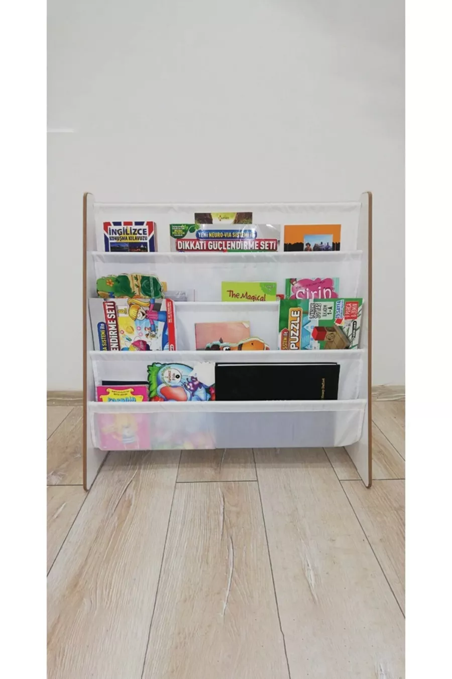 Bibliothèque pour chambre d'enfant Montessori