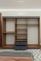 GM  ARMİNA Armoire 6 portes 2 tiroirs avec miroir, couleur noyer anthracite gris, poignées boutons