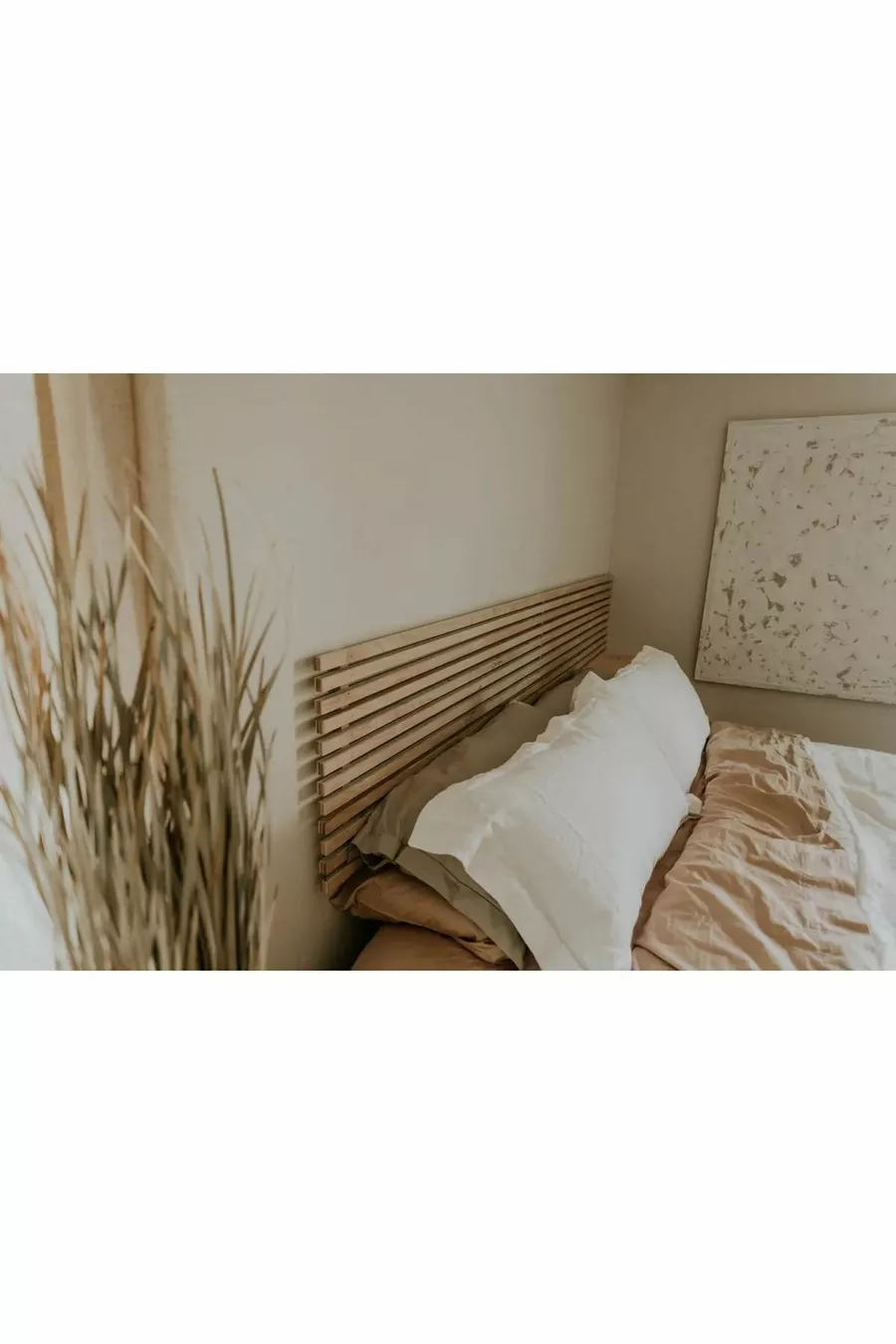 Tête de lit en bois massif avec 2 étagères Naturel