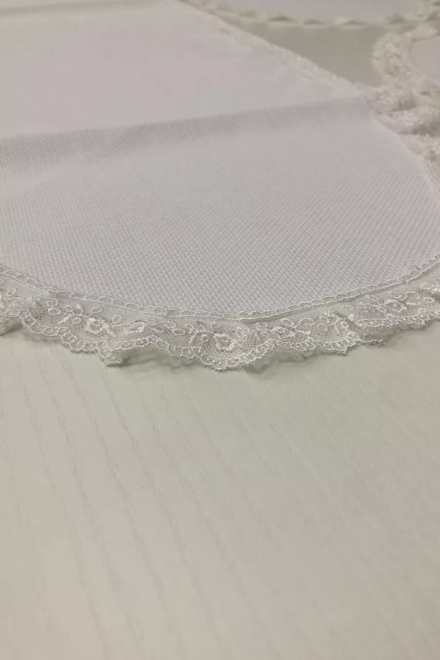 Ensemble de chambre à coucher 3 pièces avec broderie