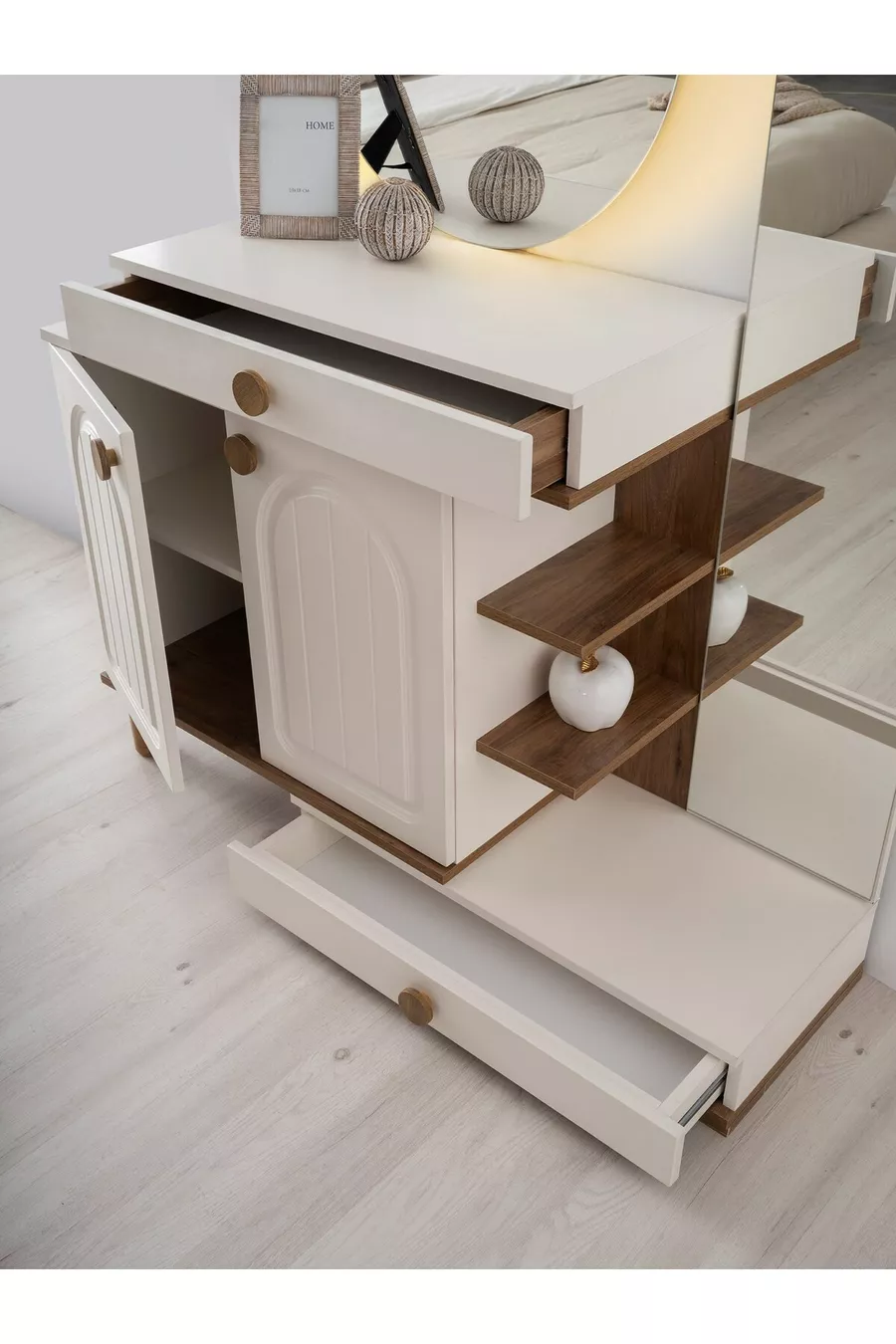 Ensemble de chambre à coucher Hazar en MDF