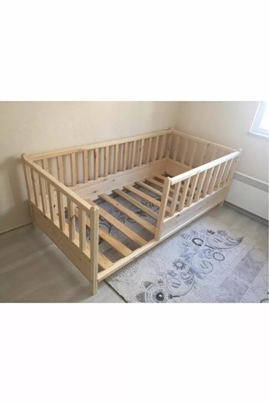 Lit Montessori pour bébé et enfant sans toit, couleur marron