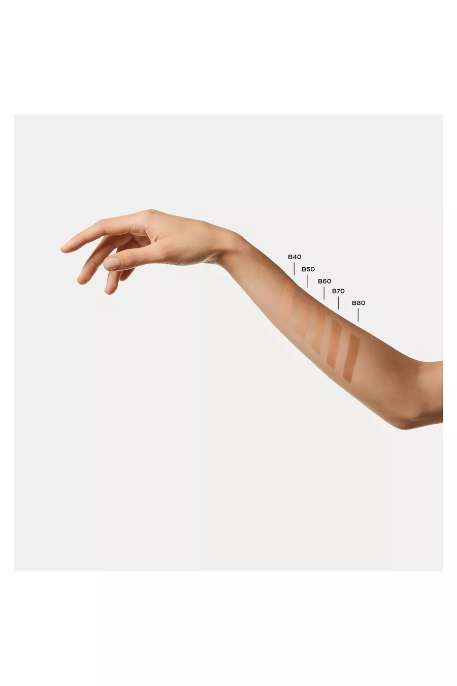 LES BEIGES SERUM CONCEALER - Éclat naturel et sain