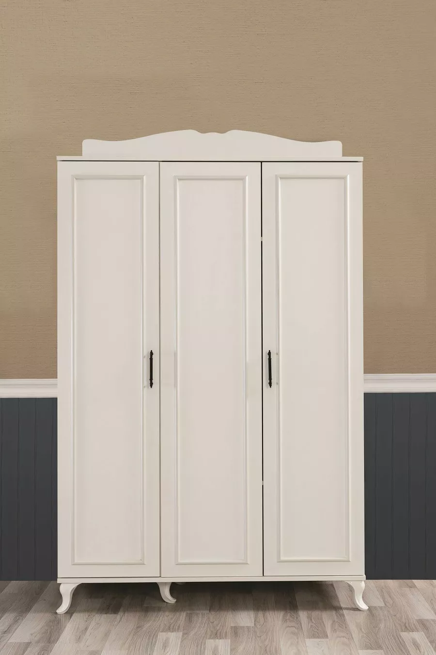 Ensemble de chambre Melis Genç Armoire Lit Bureau Commode Table de chevet