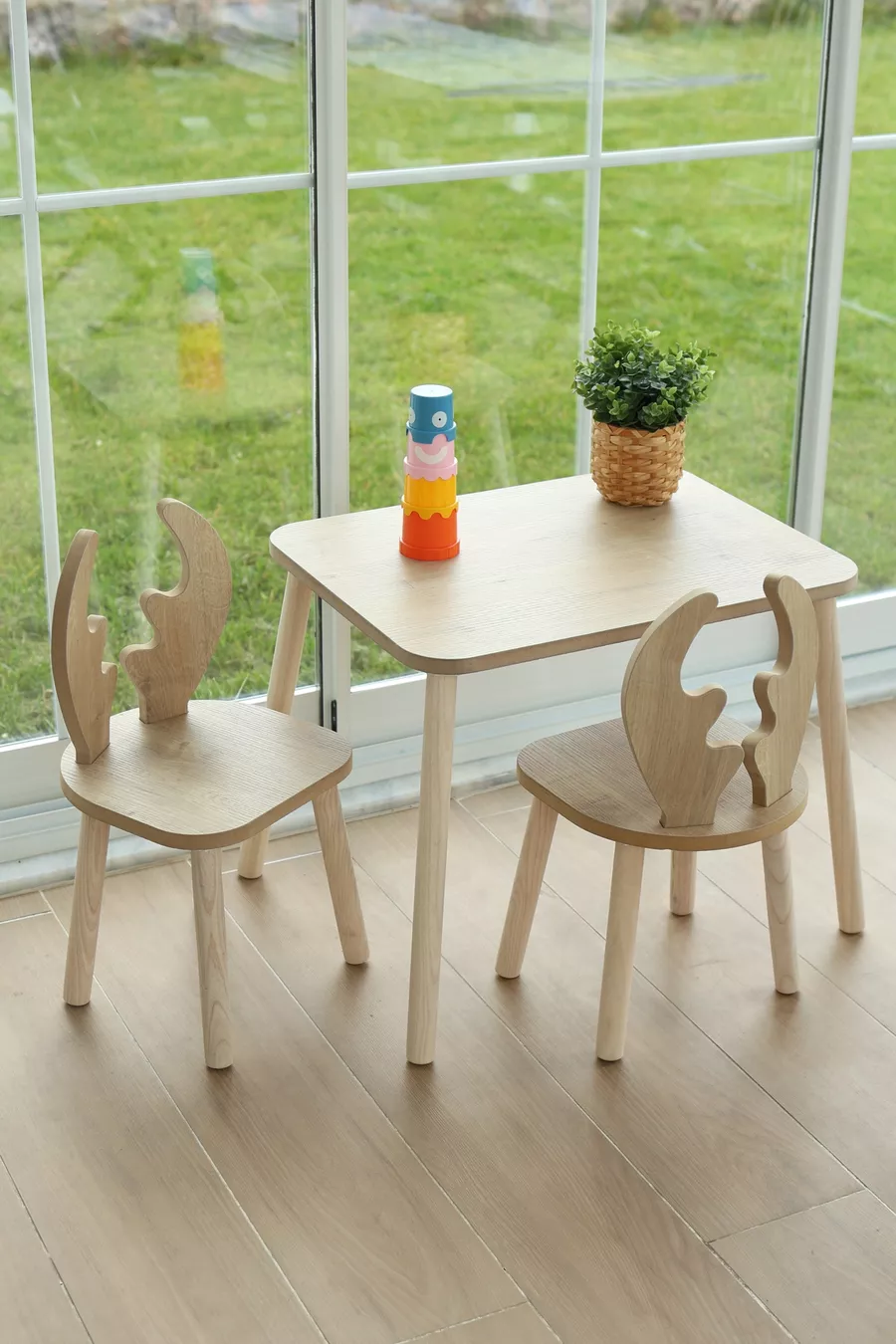 The Deer 1 table + 2 chaises (ensemble table et chaises pour activités Montessori pour enfants)
