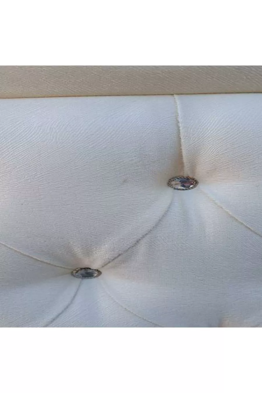 Titre DK Double Taille 'Plume de poulain' Crème Tissu Rembourré Fait Main