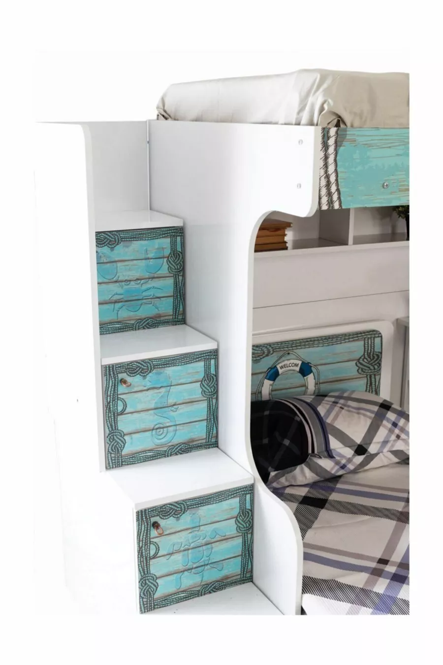 Lits superposés, été Lits superposés, armoire, bureau