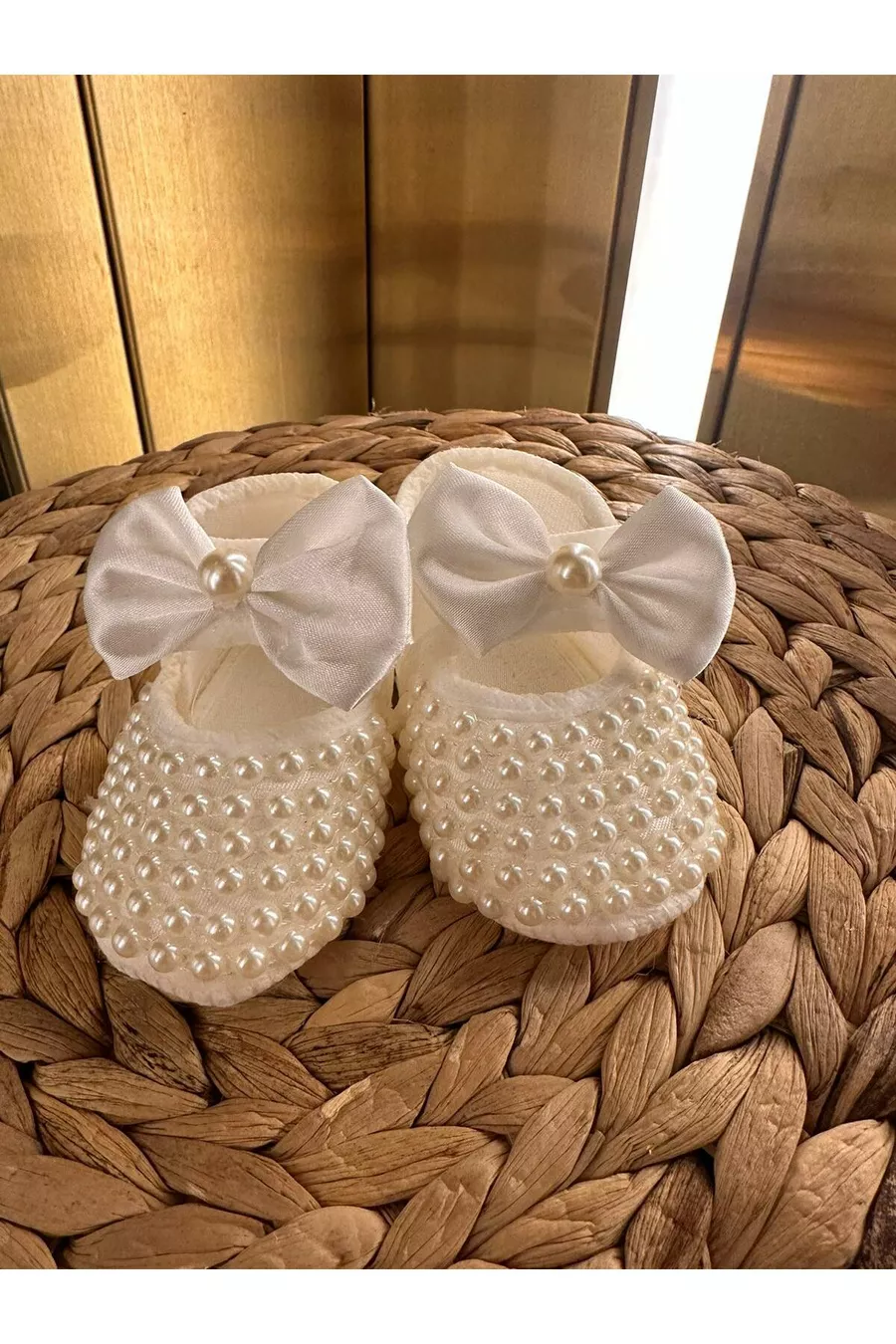 Chaussons de luxe pour bébé fille avec nœud, détails brillants et perles, 0-4 mois,  cm, cadeau avec velcro