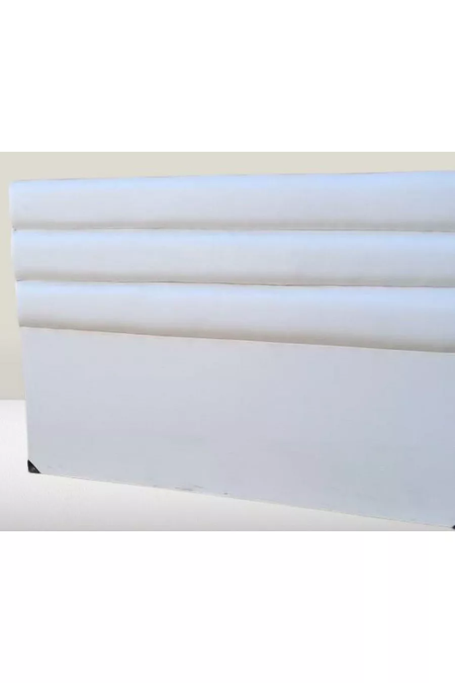 Titre DK Double Personne Modèle Cuir Synthétique Tissu Blanc Rempli en Tranches Fait Main