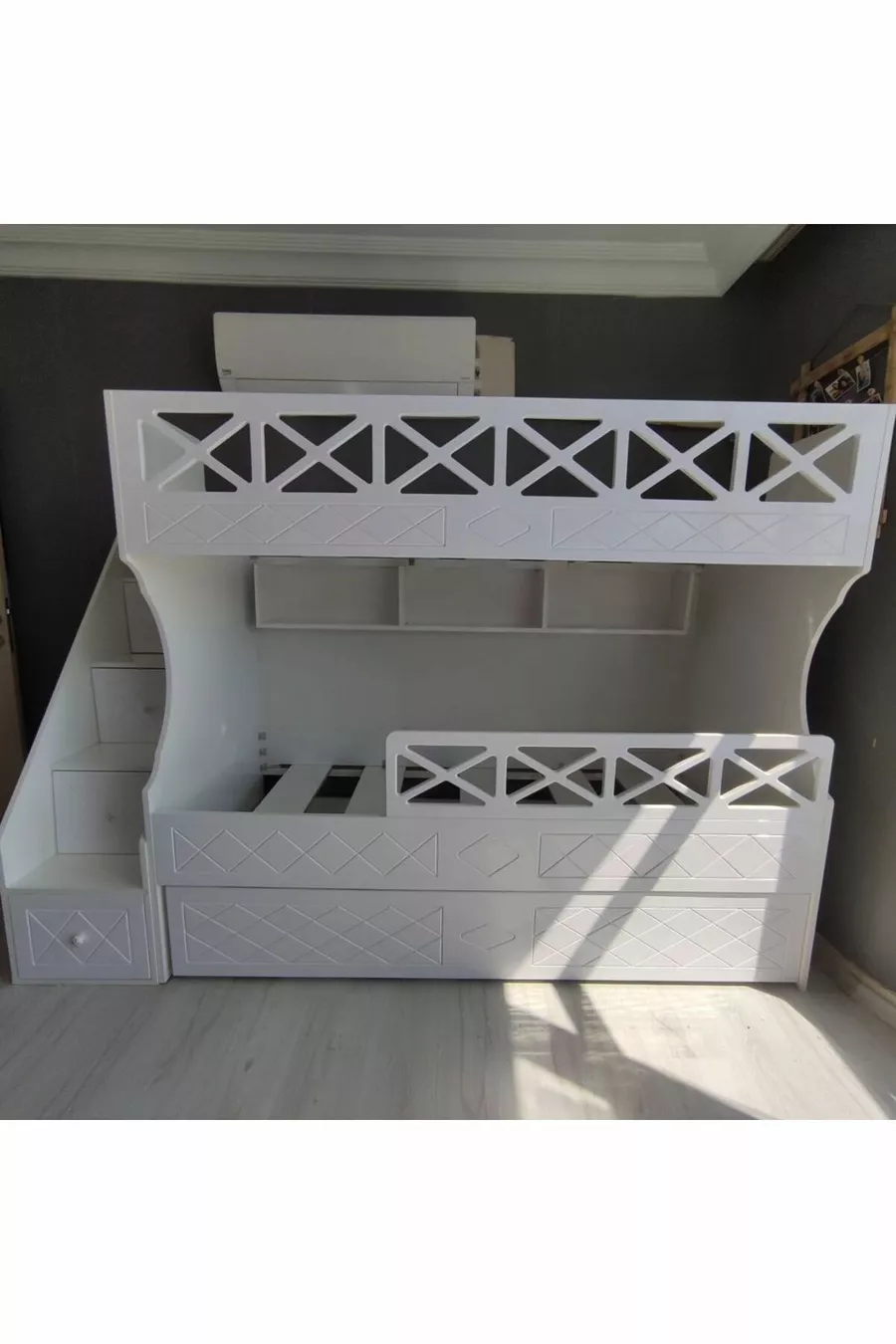 Lit superposé pour enfants modèle à motif blanc