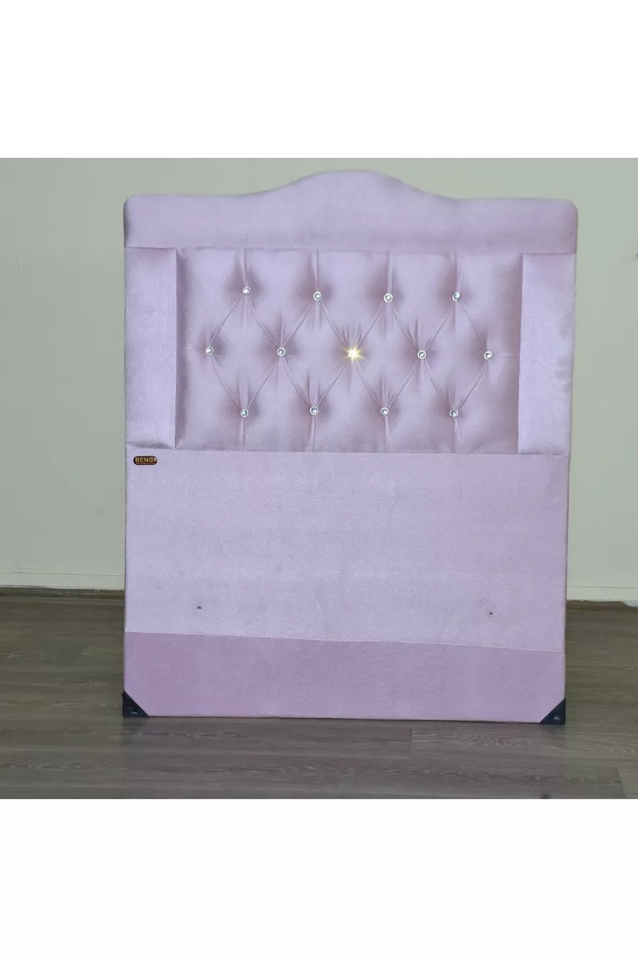 Titre Luxe Tissu Rose en Plumettes de Poulain Matelassé Rempli Modèle Fait Main