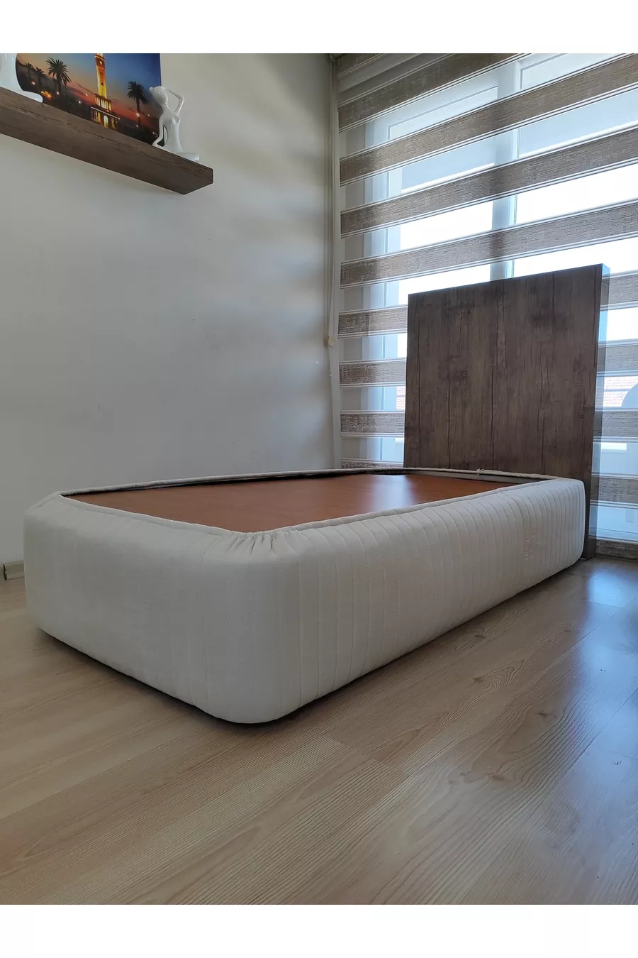 Ensemble Housse de côtés et de tête de lit pour sommier double design Sonne