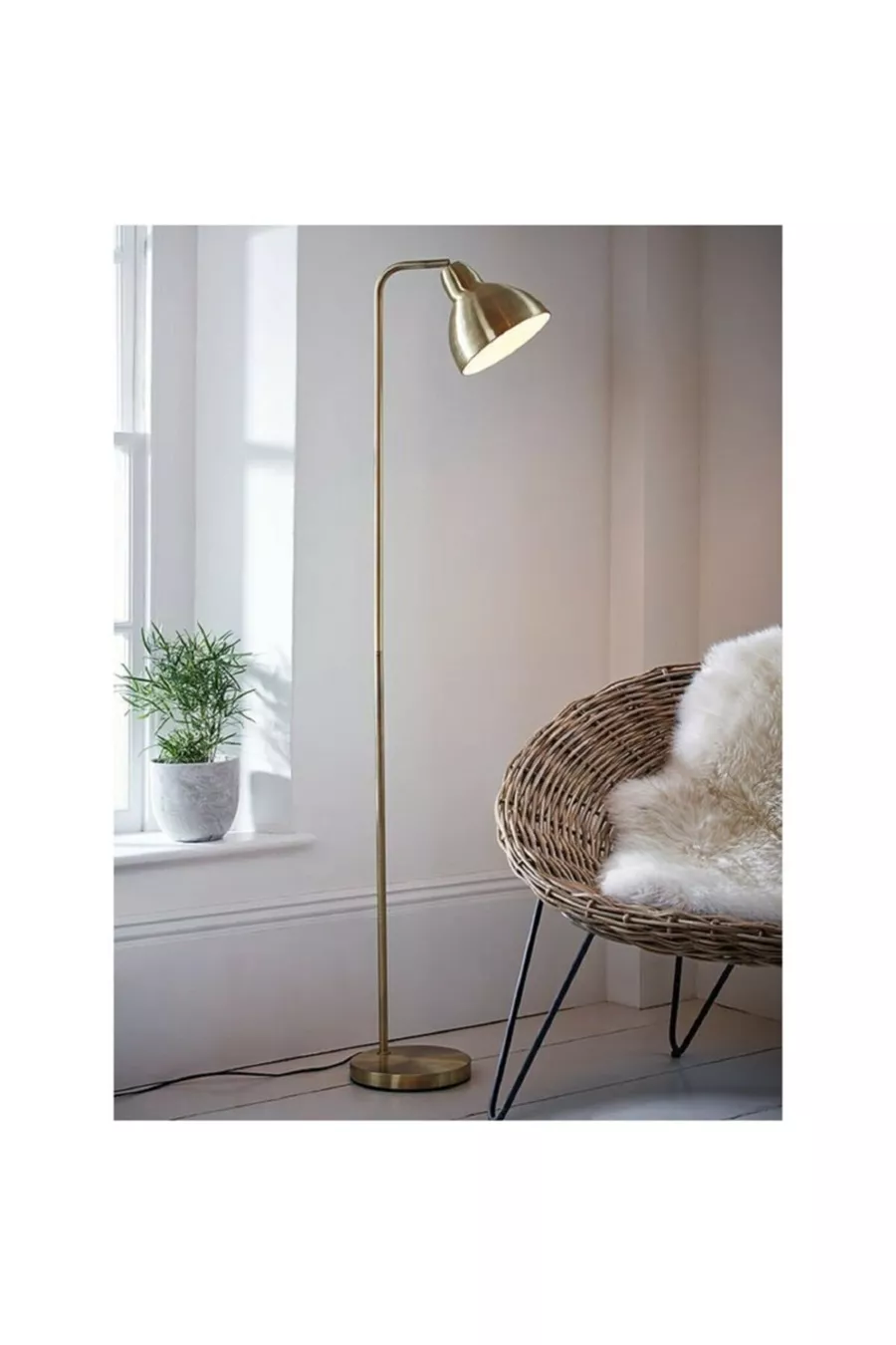 Lampadaire de conception spéciale avec tête réglable dorée