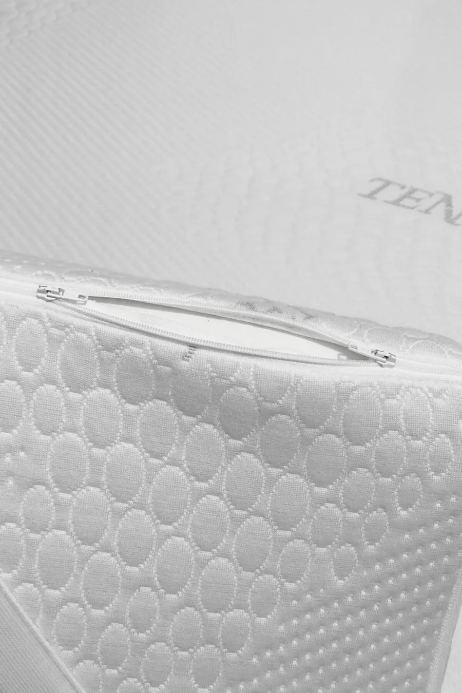 Oreiller orthopédique en plumes d'oie – Surmatelas – Matelas  Cm