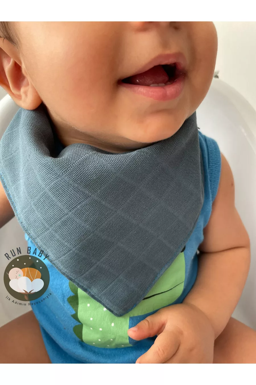 ( PIÈCES) Bavoir & Foulard pour Bébé en Tissu Mousseline avec Pressions Run Baby