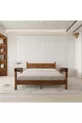 Ensemble Lit en Bois de Pin Couleur Noyer Modèle Mirage et Deux Tables de Chevet