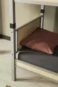 Chambre d'enfant Yurt avec lit superposé et lits en métal et bois