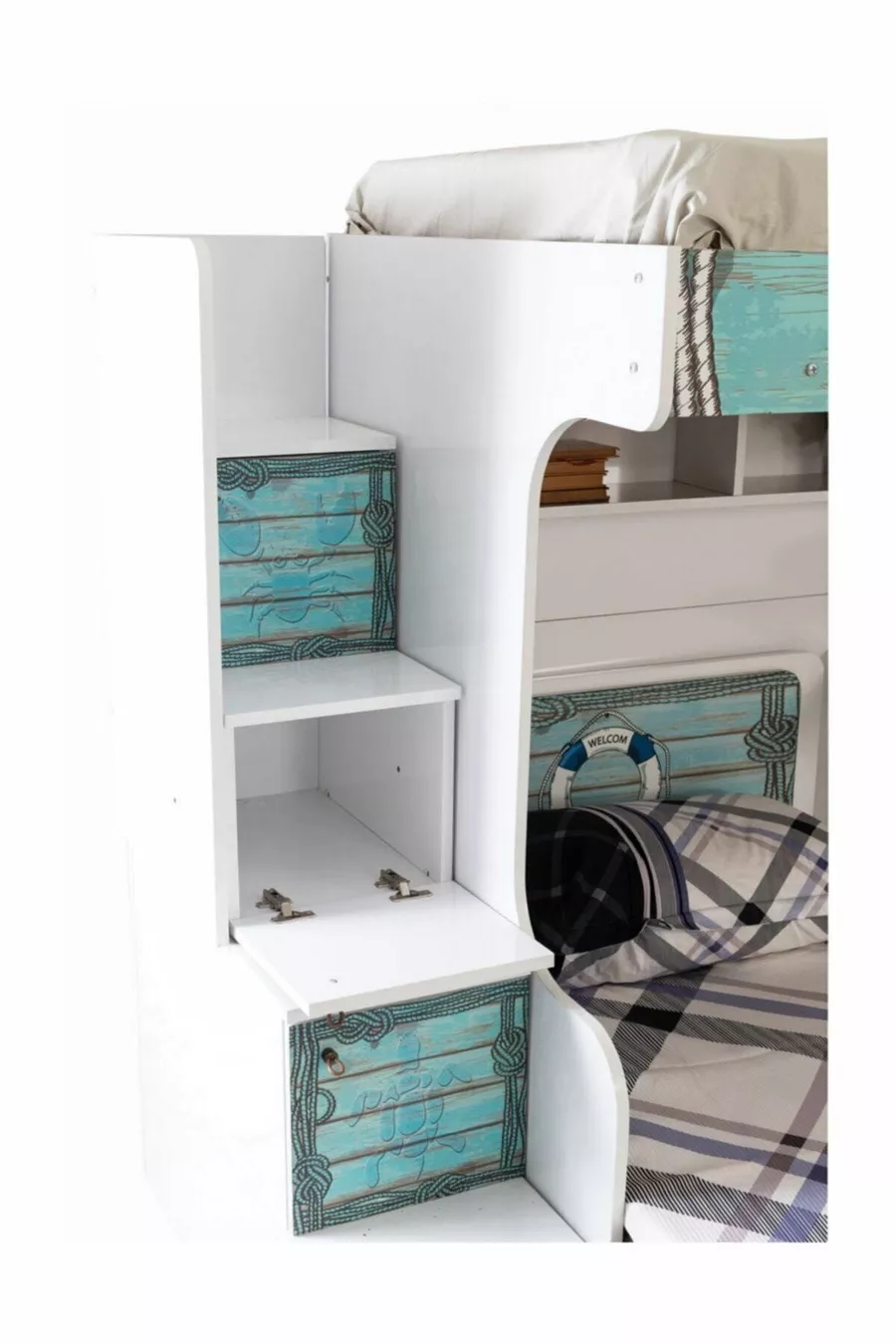 Lits superposés, été Lits superposés, armoire, bureau
