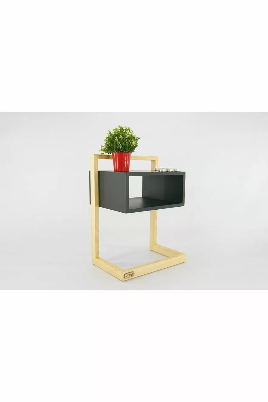 Table de nuit en bois