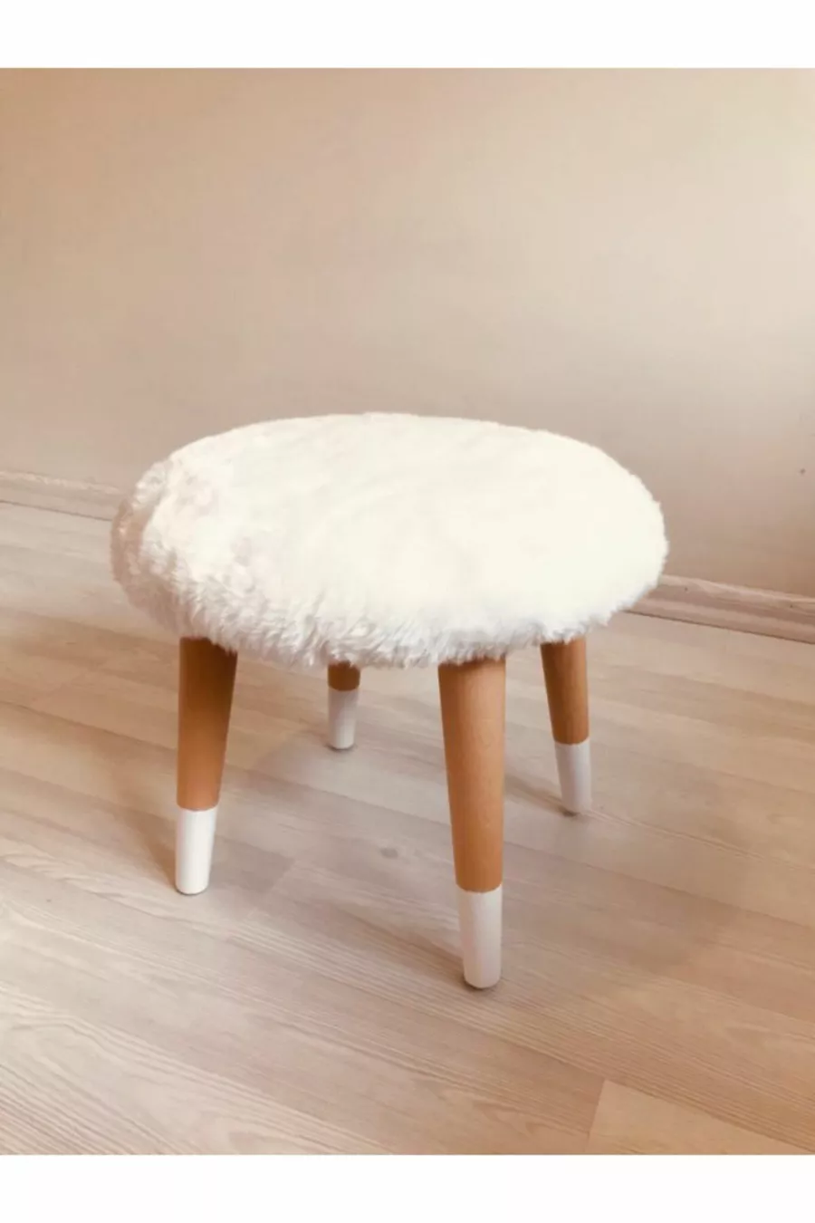 Tabouret pour enfants en peluche blanc Webpanya pour chambre d'enfant, chaise de bureau pour enfants