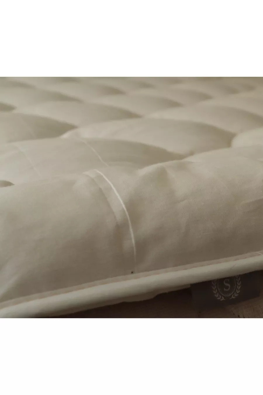 Surmatelas et matelas épais en laine d'agneau % mérinos naturelle,  g/m²
