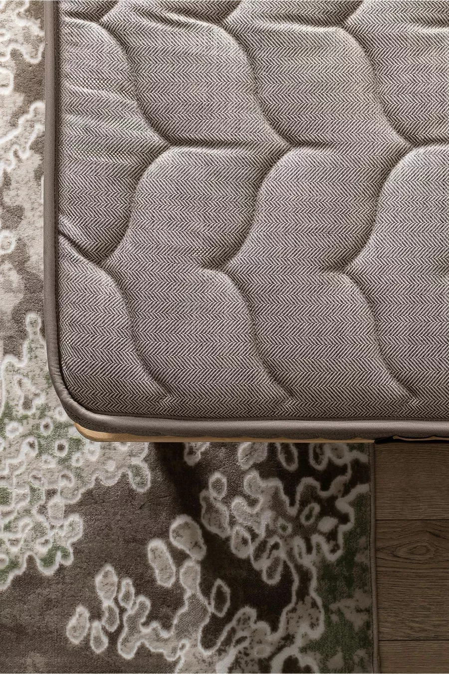 Matelas à ressorts sac ultra orthopédique série exclusive Saracens (CM)