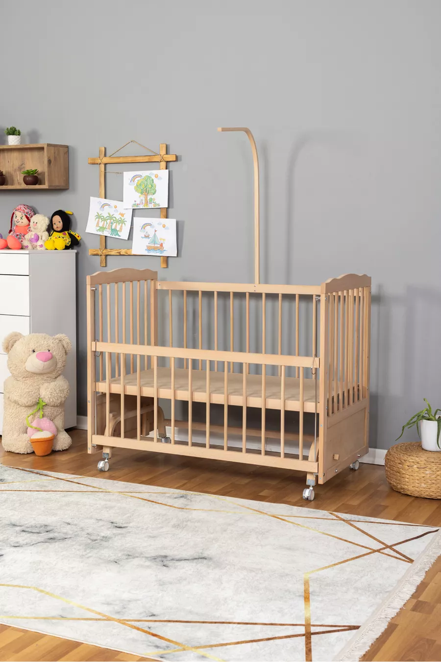 Lit bébé en bois naturel près de maman, biologique (SANS PEINTURE) - crème brodée (SANS TEXTE) avec ensemble de sommeil et roulettes