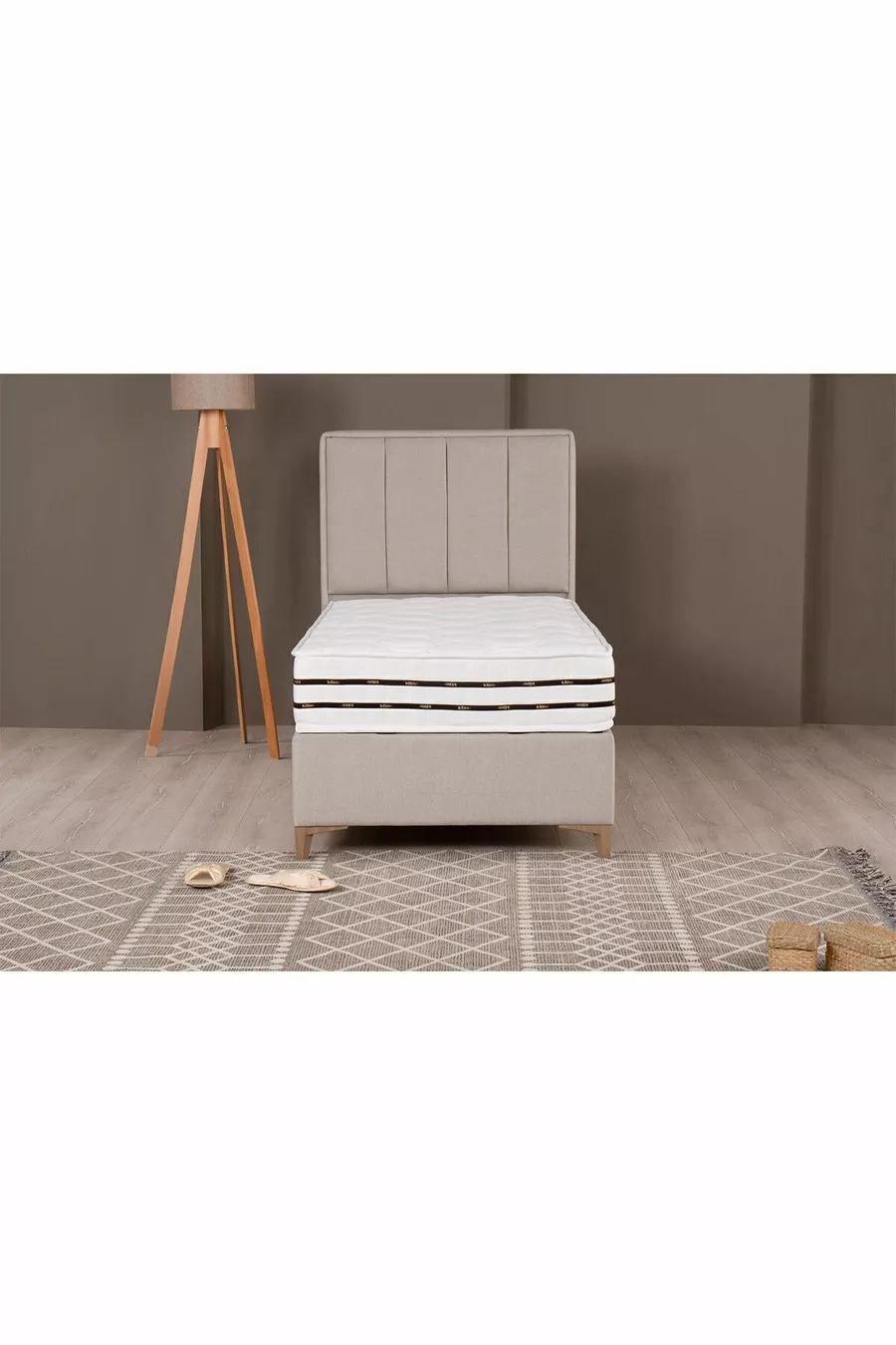 Ensemble de lit Comfort Lüks Sleepy avec sommier, tête de lit et matelas à ressorts