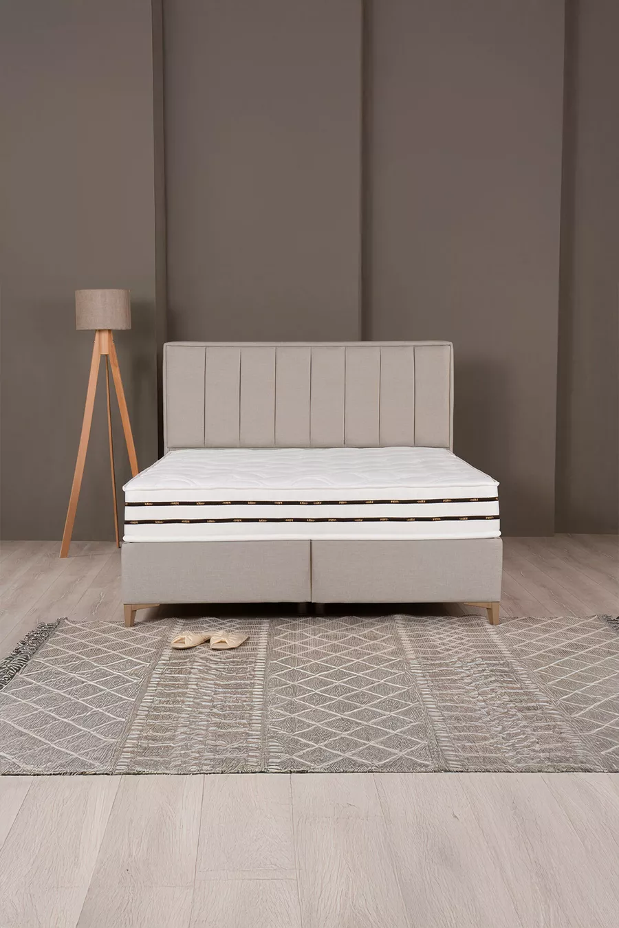 Ensemble de lit Comfort Lüks Sleepy avec sommier, tête de lit et matelas à ressorts