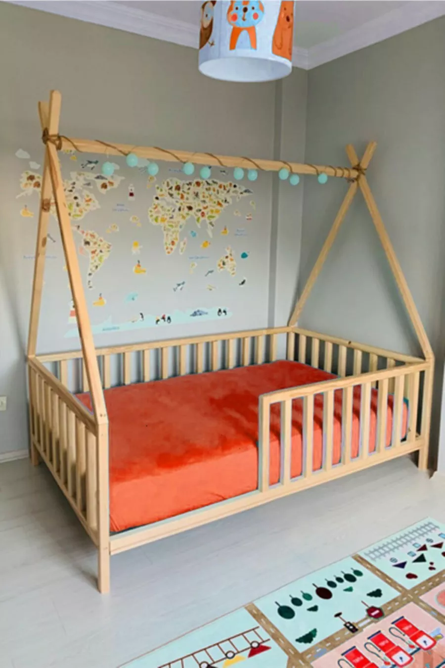 Lit pour bébé et enfant Montessori naturel amérindien