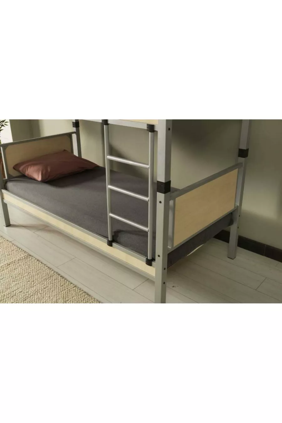 Lits superposés en bois pour dortoir