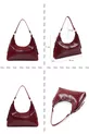Sac à main et à épaule pour femme en cuir synthétique bordeaux à texture froissée, modèle , à un compartiment, forme baguette