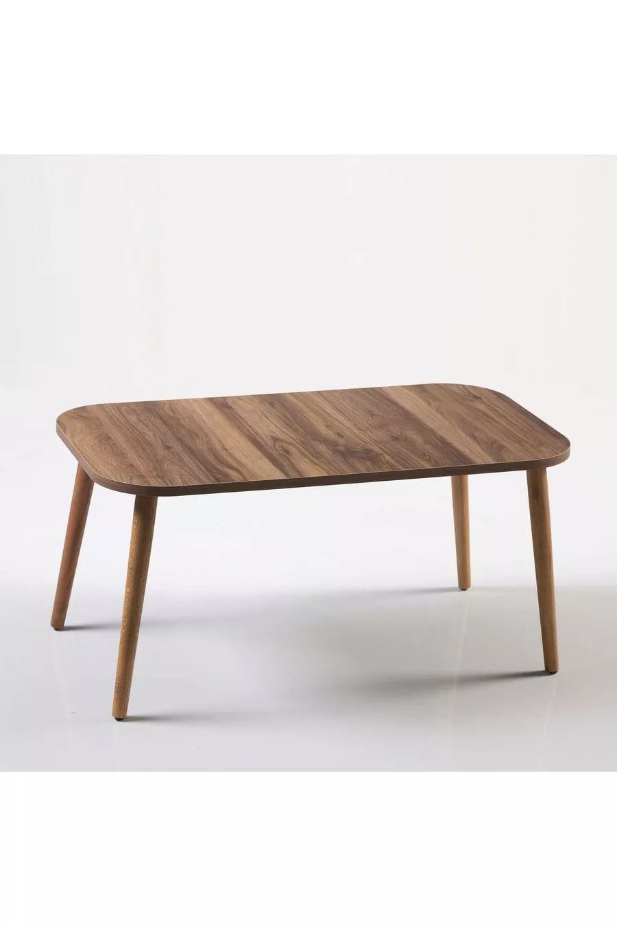 Table basse Kr et ensemble de tables gigognes Kr en noyer