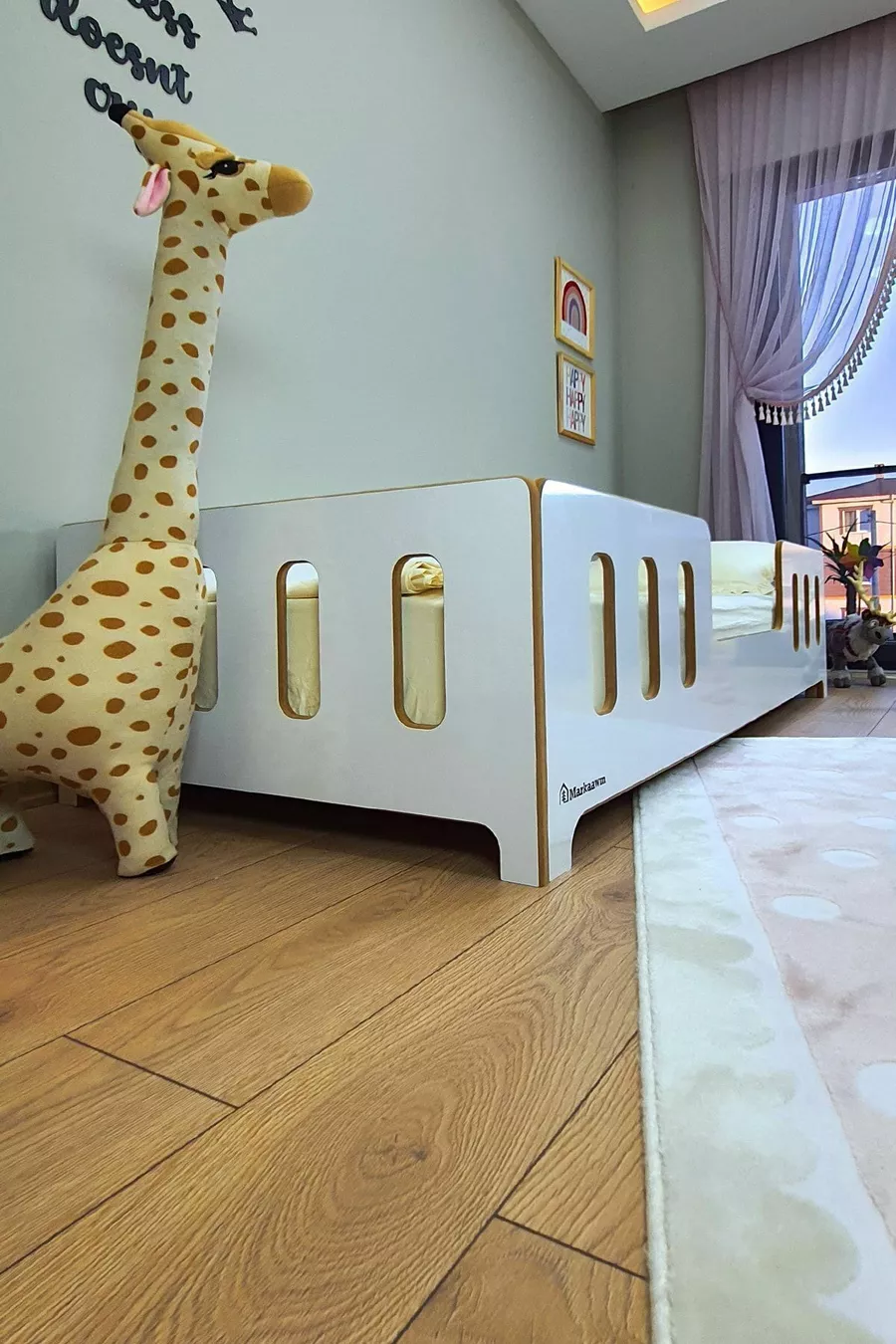 Lit pour bébé en MDF Montessori Markaawm