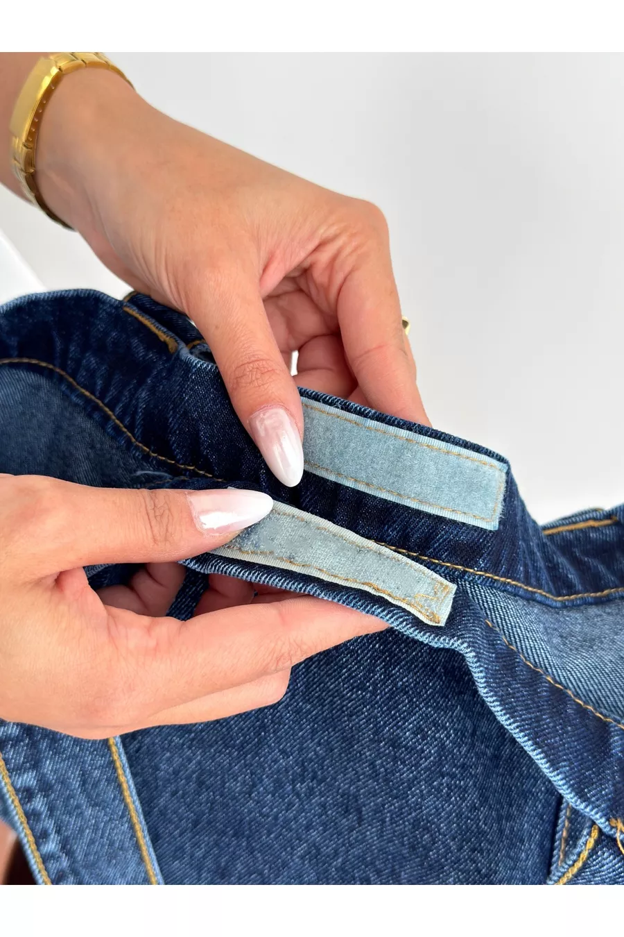 Sac en jean femme tendance modèle long à bretelles