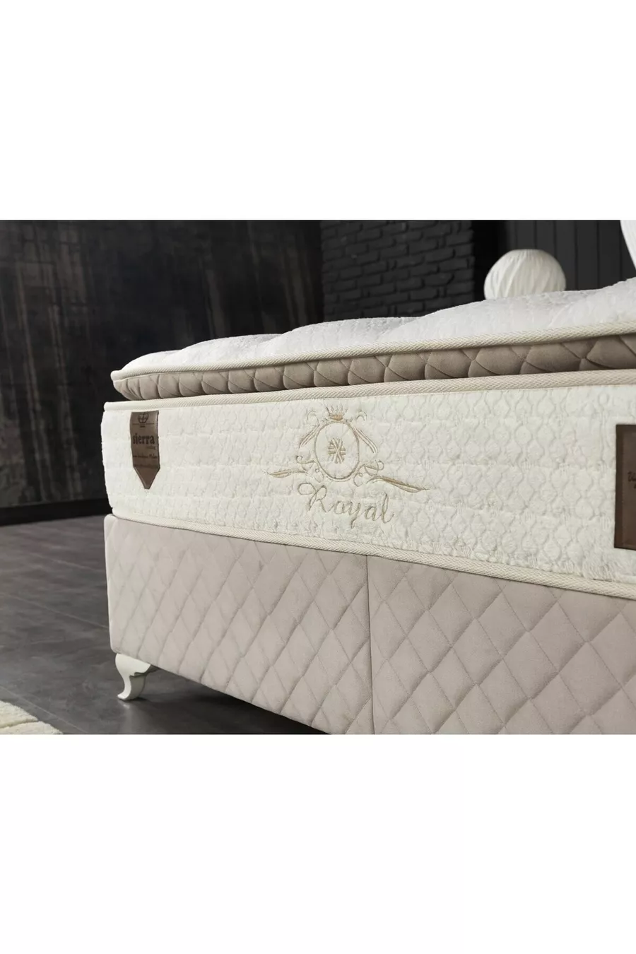 Matelas ultra orthopédique avec rembourrage complet en plume de lapin Luvita