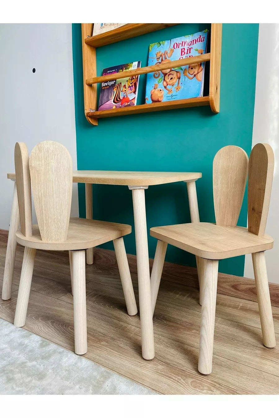 TABLE ET CHAISES D'ACTIVITÉ MONTESSORI 1 TABLE 2 CHAISES OREILLES DE LAPIN