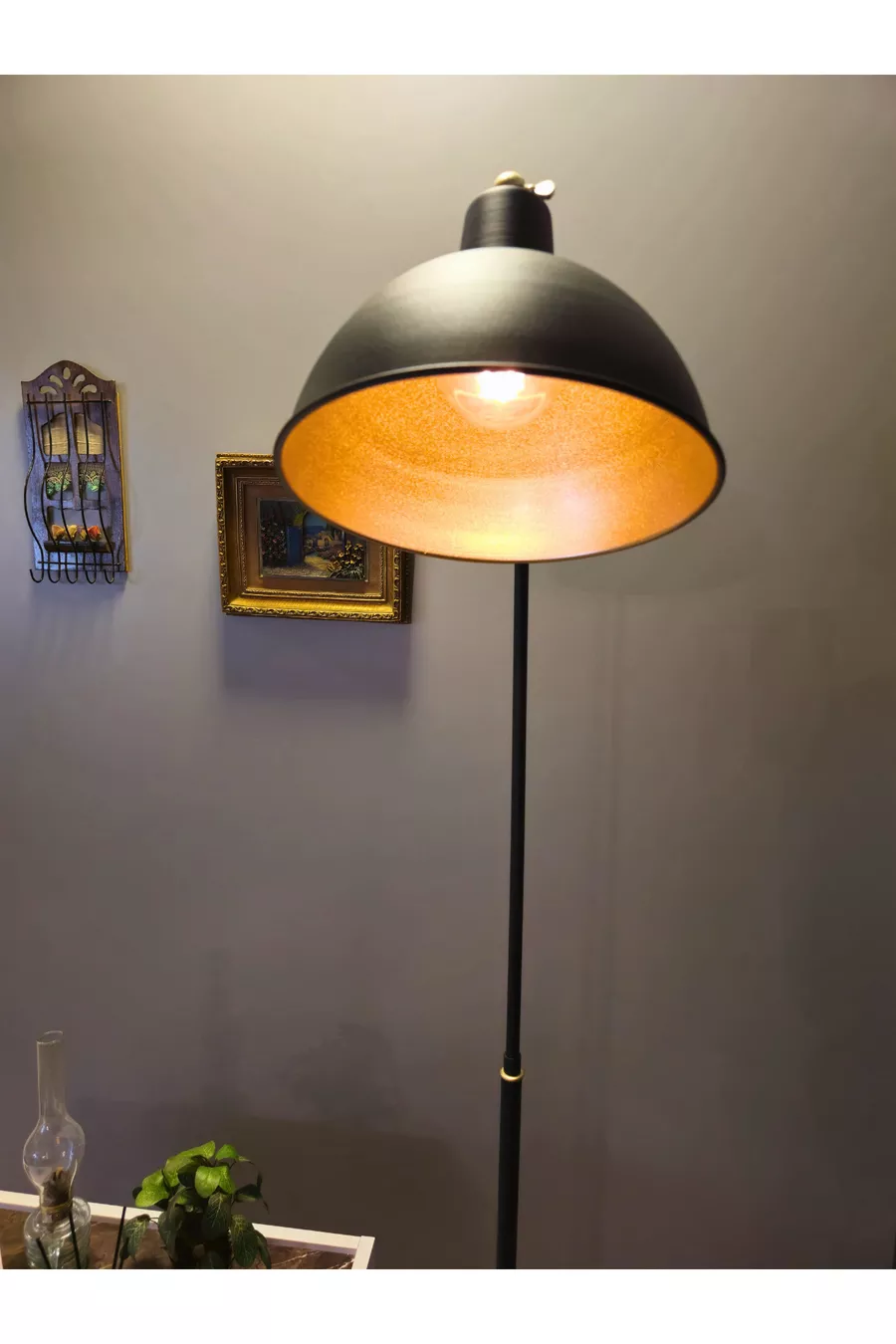 Dolce Lampadaire au sol de luxe avec corps en métal jaune-noir