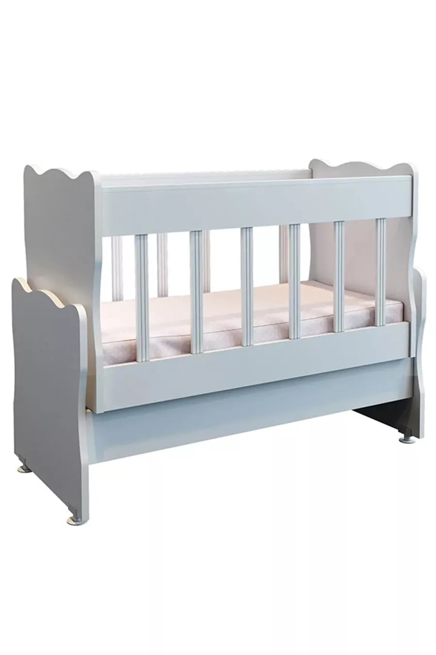 Bébé Berceau Bois Blanc à Côté de Maman