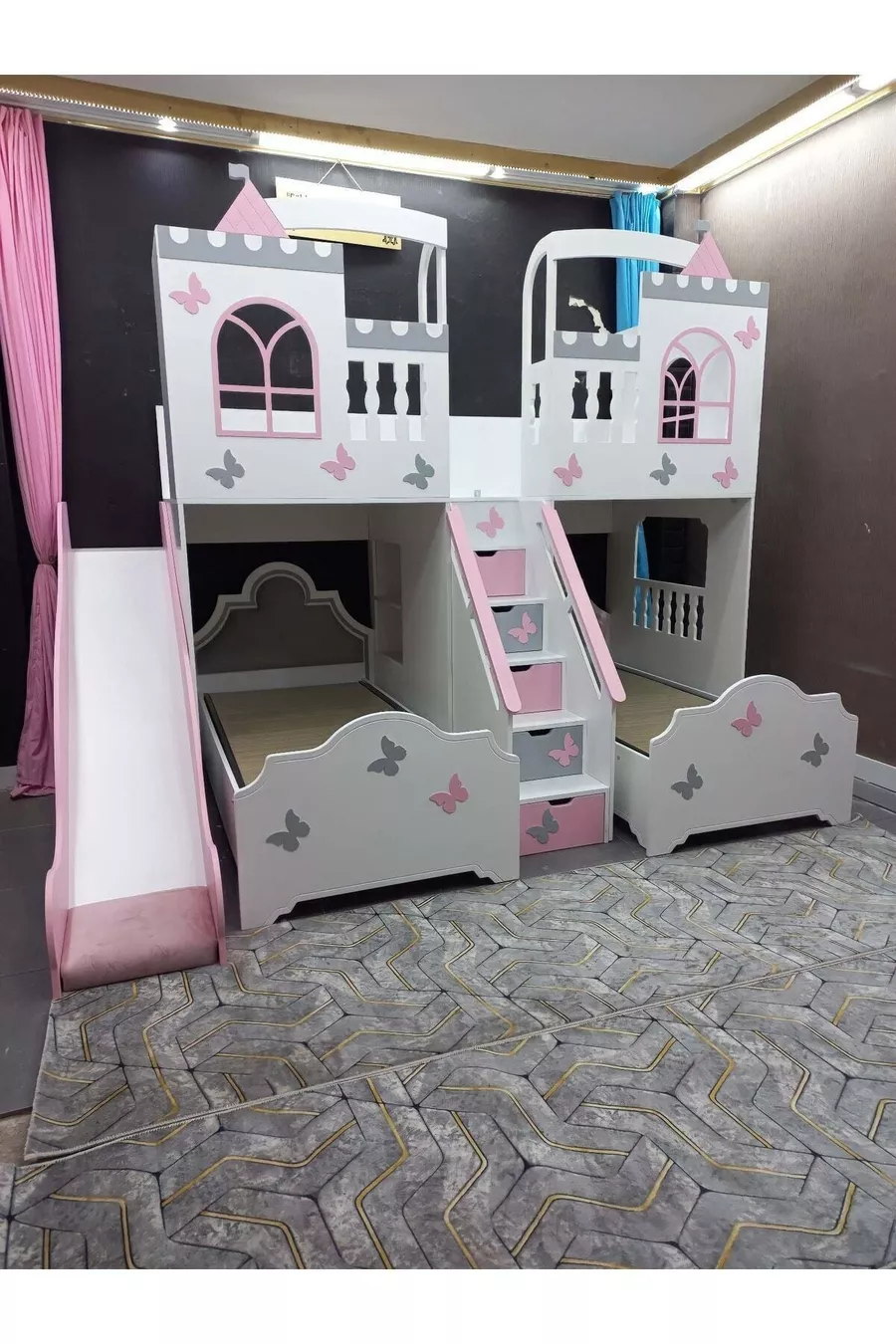 Lit superposé modulaire Papillon avec maison de jeu