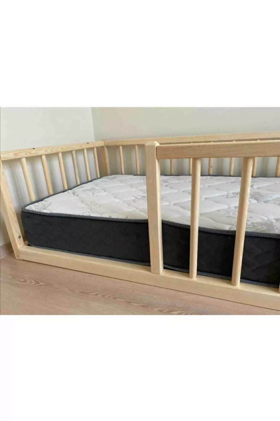 Lit en bois naturel Lit naturel *