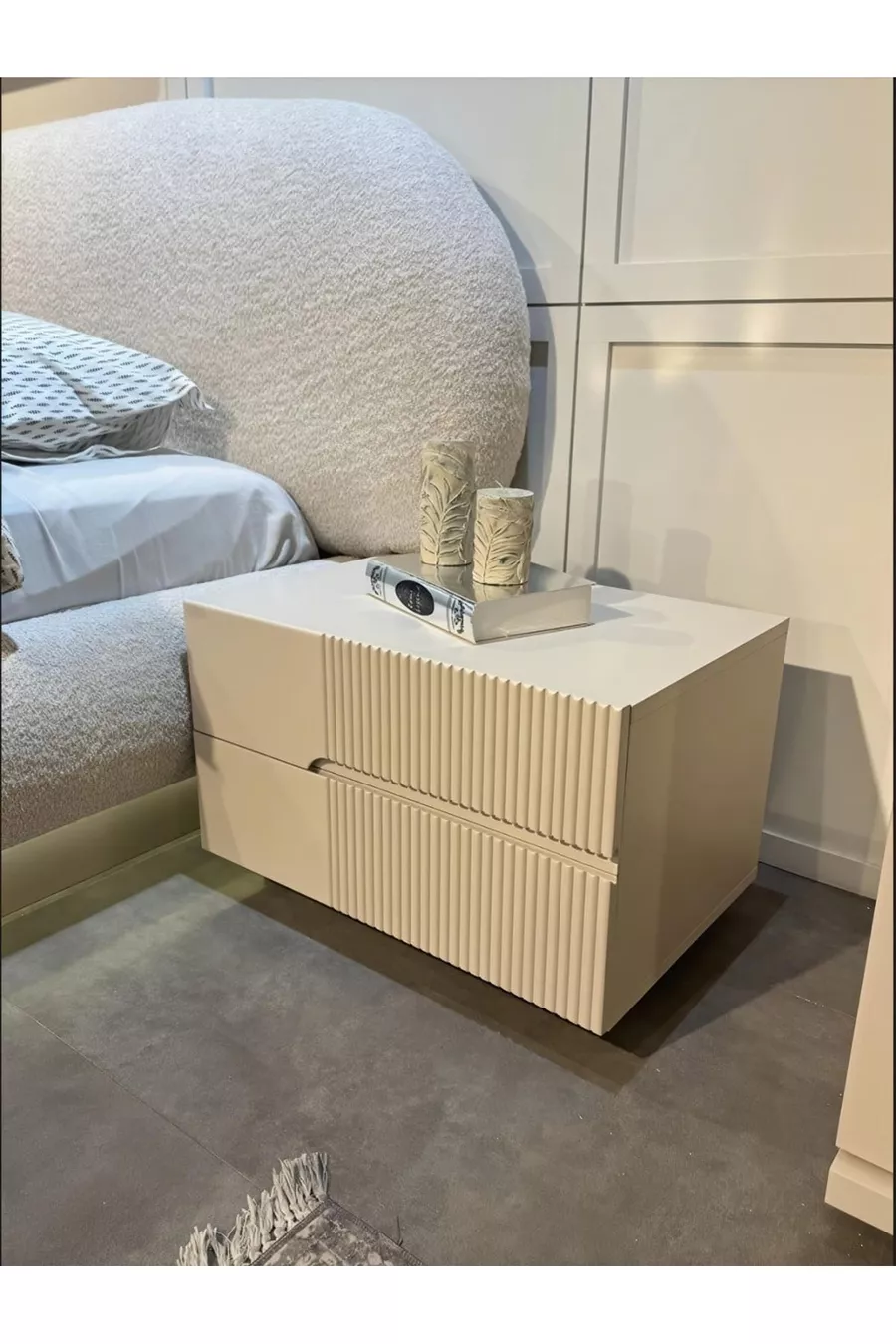 ENSEMBLE DE CHAMBRE AKRA AVEC 8 PORTES