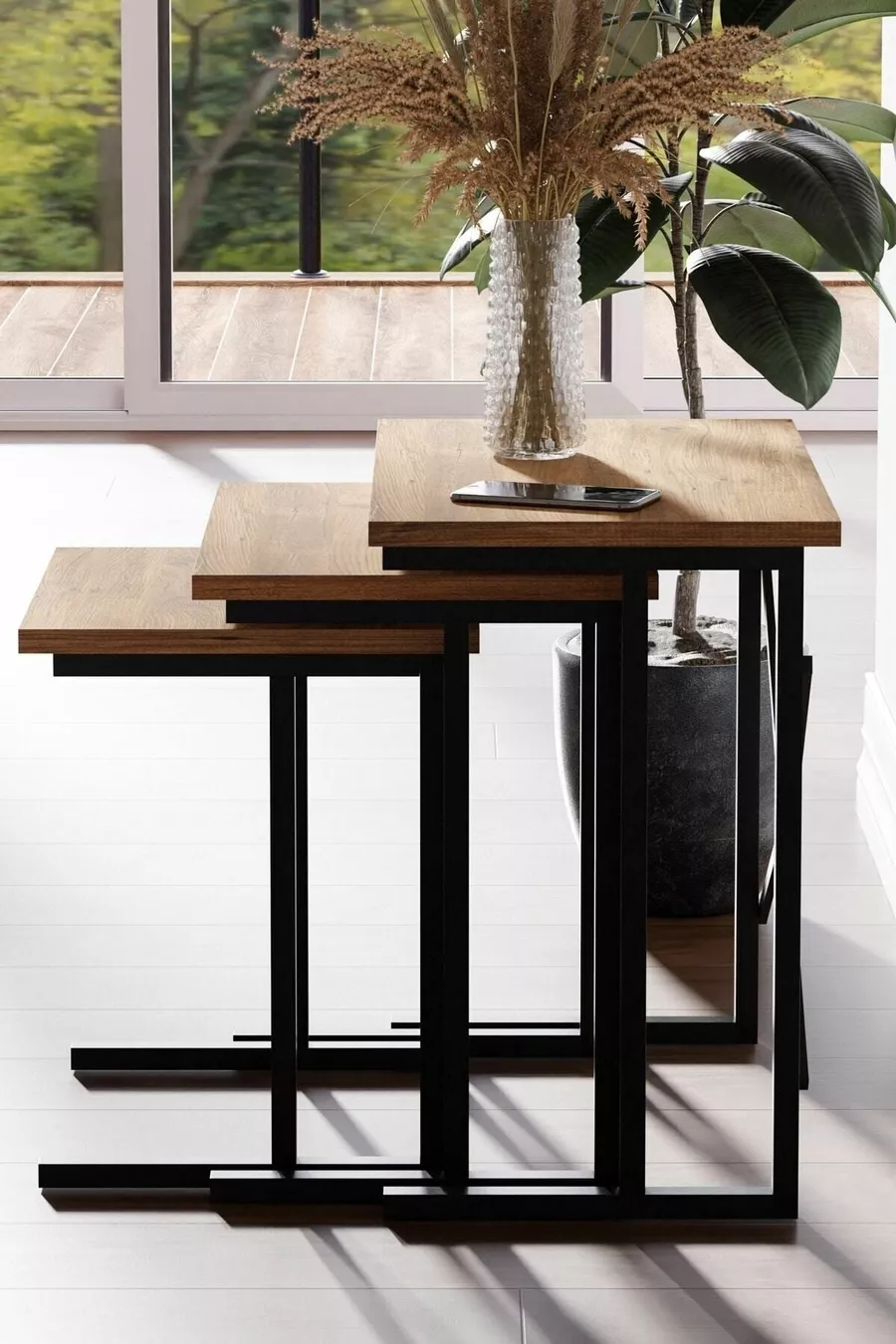 Table gigogne  en métal avec pieds - Pin