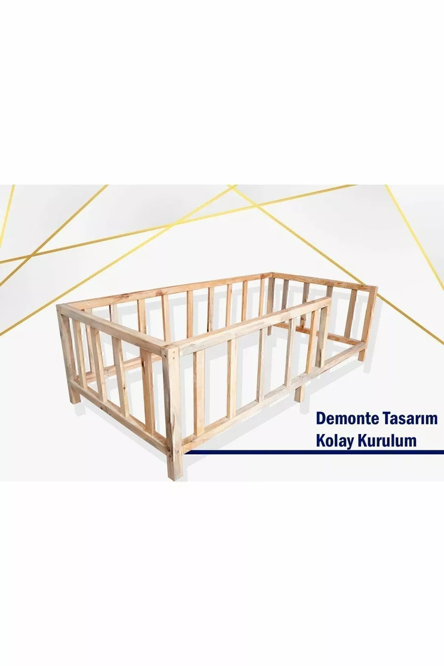 * Lit d'enfant en bois naturel