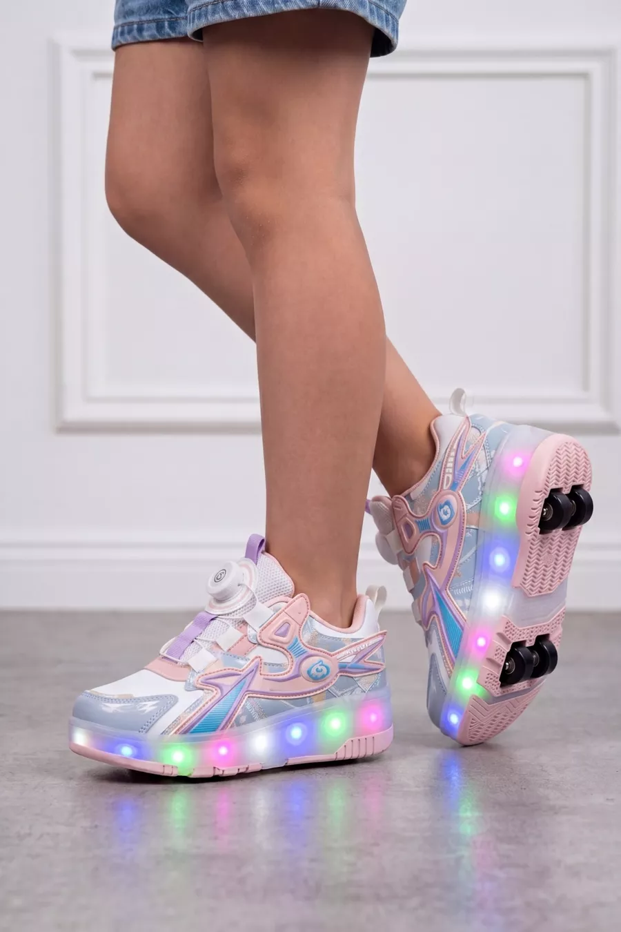 Chaussures de sport confortables pour enfants avec patins et lumière - Sneakers / Jeu de roues amovibles - Poudre