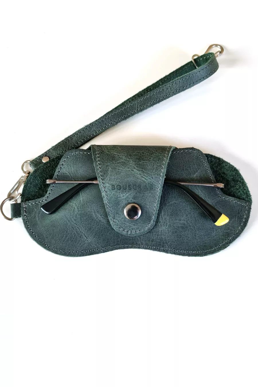Étui à lunettes en cuir véritable de design spécial