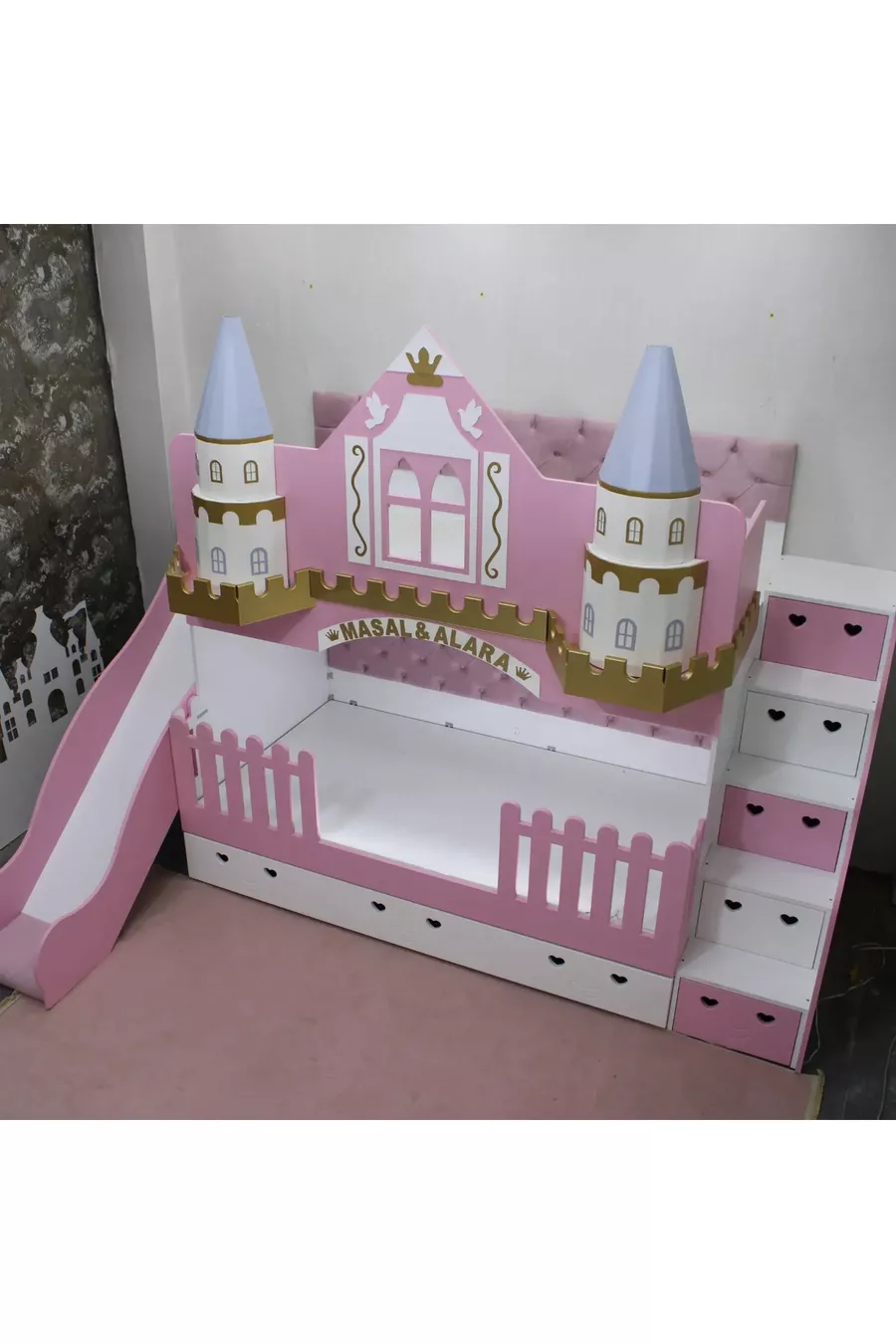 LIT SUPERPOSÉ AVEC LIT D'ENFANT ET TOBOGGAN