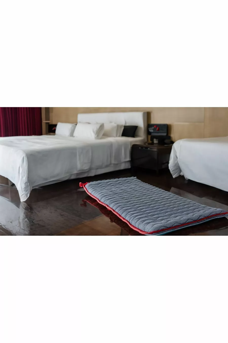 Lit pliant portable pour caravane, camping, hôtel, lit d'appoint pour invité, lit d'appoint pour mère, lit de secours pour tremblement de terre, lit simple