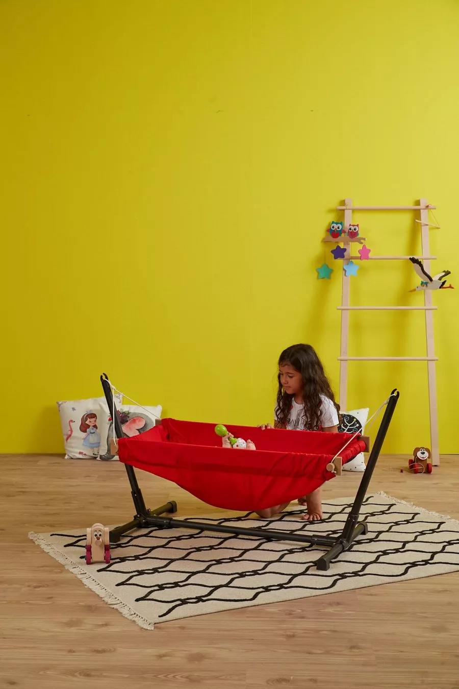 Berceau hamac pour poupée en bois avec support (Rouge)